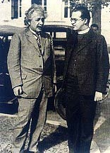 Einstein u Lemaitre
